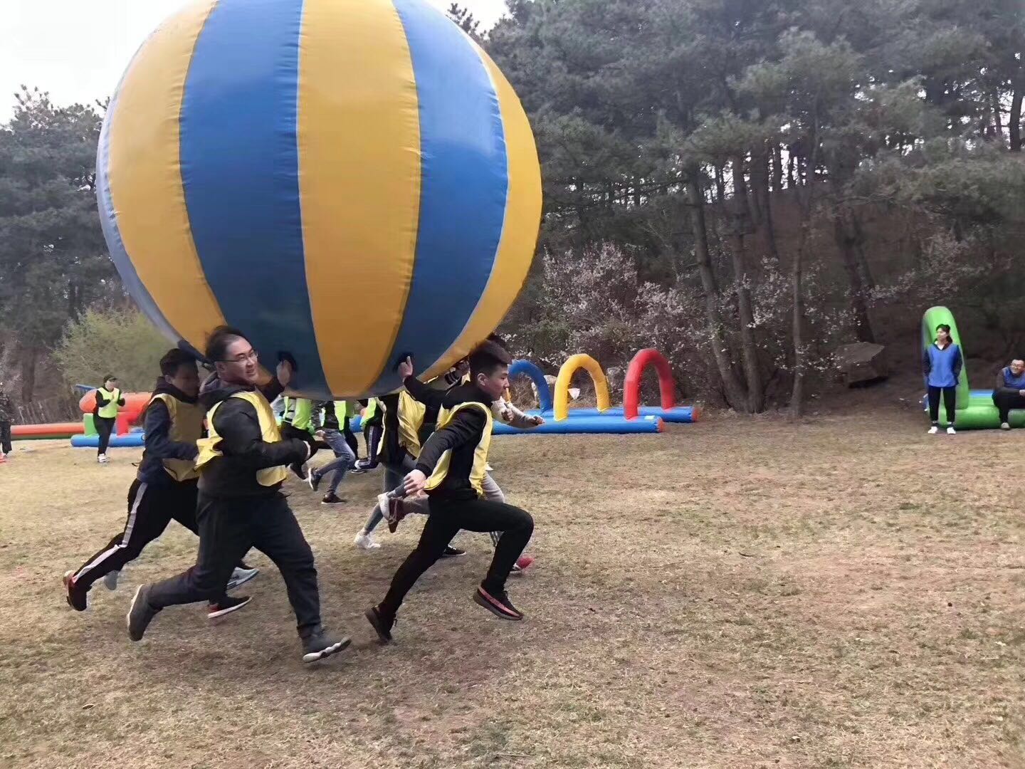 凱鴻科技“趣運動 致青春”春季運動會