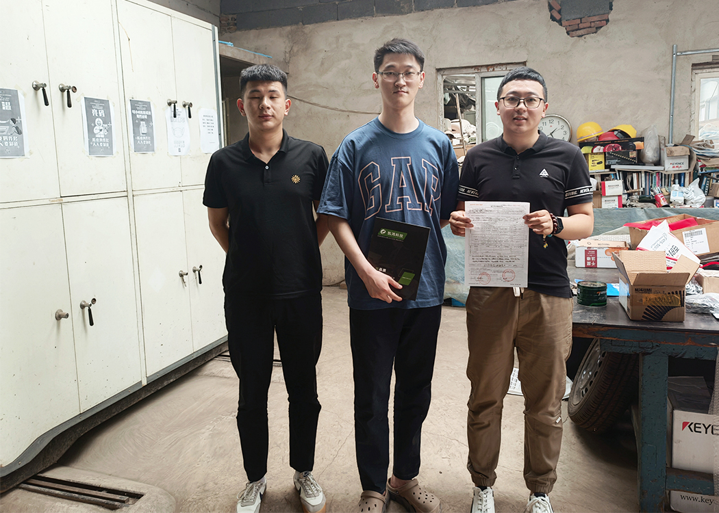 客戶合影